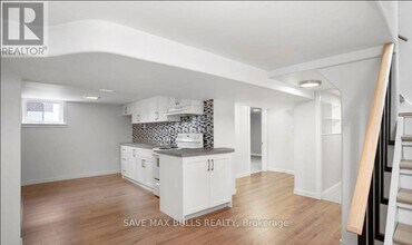 768 Olive Ave in Oshawa, ON - Building Photo - Building Photo