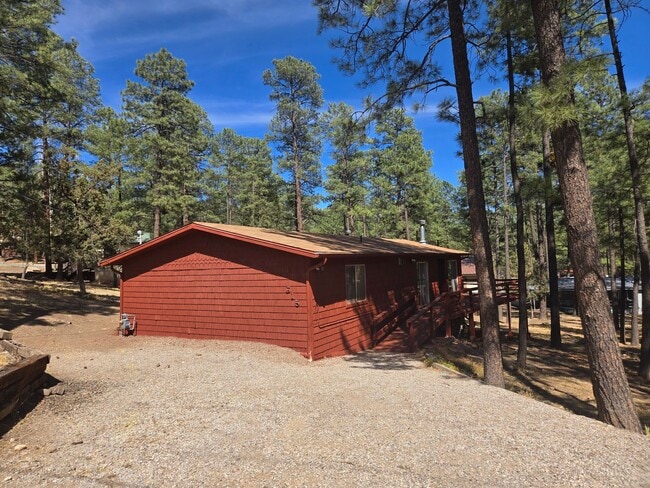 property at 615 Del Norte Dr