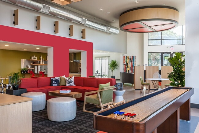 777 Hamilton in Menlo Park, CA - Foto de edificio - Building Photo