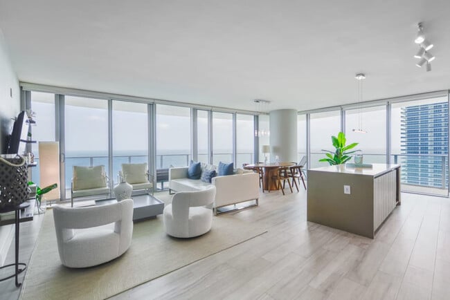 4111 S Ocean Dr