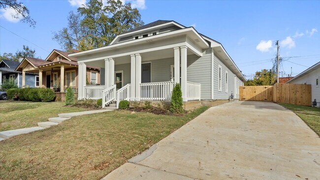 1068 Bruce St in Memphis, TN - Building Photo - Building Photo