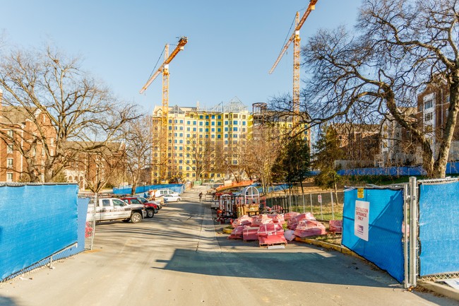 Tall Hall Suites in Nashville, TN - Building Photo - Building Photo