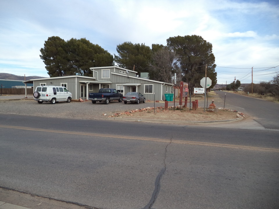 Cornville House Apartments in Cornville, AZ - Building Photo