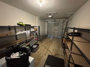 10748 NW 74th Terrace in Doral, FL - Building Photo - Building Photo