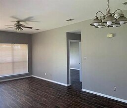 3117 Inglewood St in Denton, TX - Building Photo - Building Photo