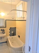 2 Ware St in Cambridge, MA - Building Photo - Building Photo
