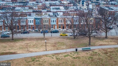 263 S Ellwood Ave in Baltimore, MD - Building Photo - Building Photo
