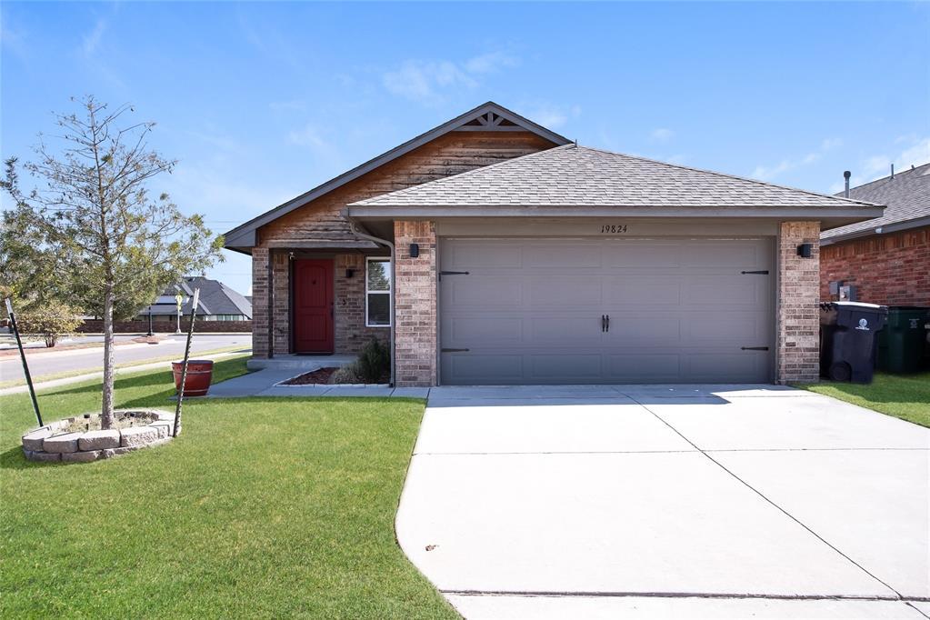 19824 Serenade Way in Edmond, OK - Building Photo