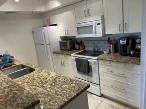7777 E Main St, Unit Golf course in Scottsdale, AZ - Building Photo - Building Photo