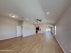 12601 Itani Ct in Jacksonville, FL - Building Photo - Building Photo