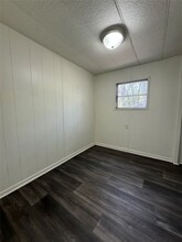 104 N 1st St in Livingston, TX - Building Photo - Building Photo