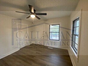 1321 W 49th St in North Little Rock, AR - Building Photo - Building Photo