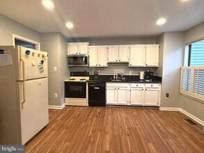 13 Aviary St in Warrenton, VA - Building Photo - Building Photo