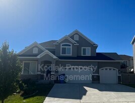 3733 N Valley Vista Way in Lehi, UT - Building Photo
