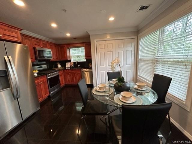 85 Overlook Dr in Farmingville, NY - Building Photo - Building Photo