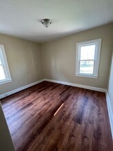 11522-11522 Headley Ave in Cleveland, OH - Building Photo - Building Photo