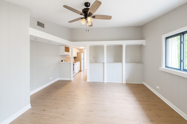 420 W Washington Ave in Lake Bluff, IL - Building Photo - Building Photo