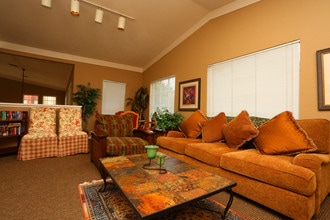 Cape Colony in Houston, TX - Building Photo - Interior Photo