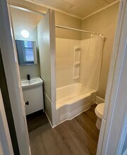 172 High St in Lockport, NY - Building Photo - Building Photo