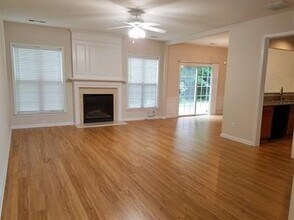 2434 Fairlie Dr in Duluth, GA - Building Photo - Building Photo
