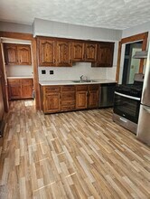 7 Willoughby St in Bristol, CT - Building Photo - Building Photo