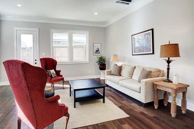 property at 3903 Hain St