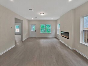 4311 Wind Swell Ln in Houston, TX - Building Photo - Building Photo