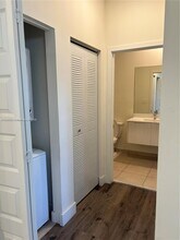 7819 NW 104th Ave, Unit 34 in Doral, FL - Building Photo - Building Photo