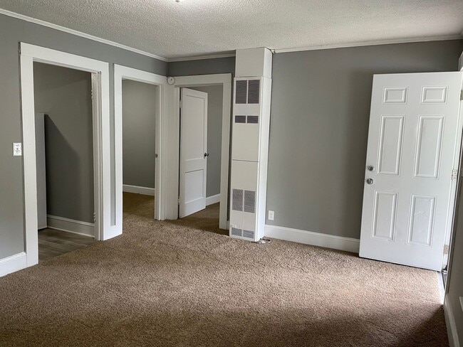 254-256 N Elm St in Asheboro, NC - Building Photo - Building Photo