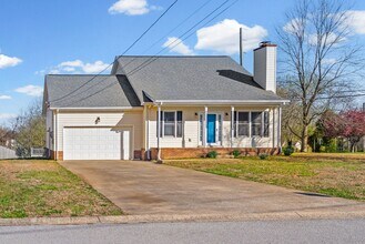 501 Eysian Rd in Clarksville, TN - Building Photo - Building Photo