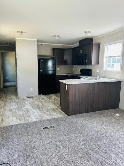 175 Parker Lake Dr in Oxford, MI - Building Photo - Building Photo