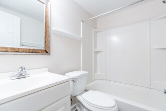 Anderson Apartments in Durham, NC - Building Photo - Interior Photo