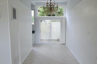 1403 Butler Ave, Unit 1403 in Los Angeles, CA - Building Photo - Building Photo