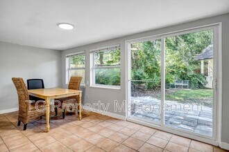 6855 Hafford Ln in Jacksonville, FL - Building Photo - Building Photo