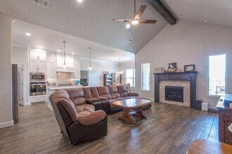 2244 E Kellan Ct Terrace in Mustang, OK - Building Photo - Building Photo