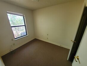 400 NW 2nd St in Seminole, TX - Building Photo - Building Photo