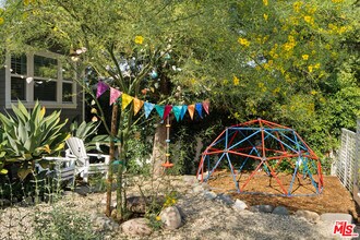 6031 Mesa Ave in Los Angeles, CA - Building Photo - Building Photo