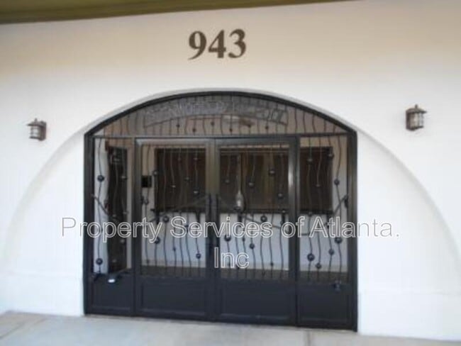 943 N Ormewood Park Dr SE in Atlanta, GA - Building Photo - Building Photo