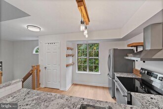 14044 Erie Ct in Gainesville, VA - Building Photo - Building Photo