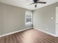 5002 Van Fleet St photo'