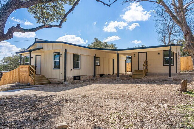 property at 474 Ridge Haven St