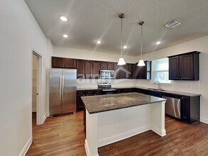 731 Zarabrooke Ct in Apopka, FL - Building Photo - Building Photo