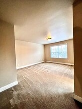 3606 Rosecliff Trace NE in Buford, GA - Foto de edificio - Building Photo