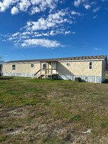 160 Bedrock Trail Rd in Waco, TX - Building Photo