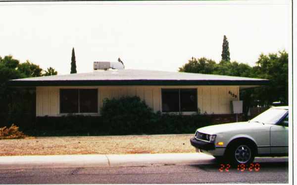 Rose Circle Apartments in Scottsdale, AZ - Building Photo