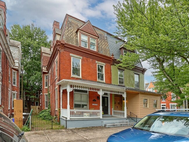 property at 1530 Green St