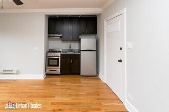 4738 N Hermitage Ave, Unit M01B in Chicago, IL - Foto de edificio - Building Photo