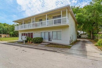 10 East St in Eatonville, FL - Building Photo - Building Photo