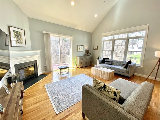 63 Garett Way in Holliston, MA - Building Photo - Building Photo