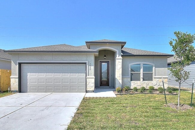 7522 Sable Creek Dr in Corpus Christi, TX - Building Photo - Building Photo